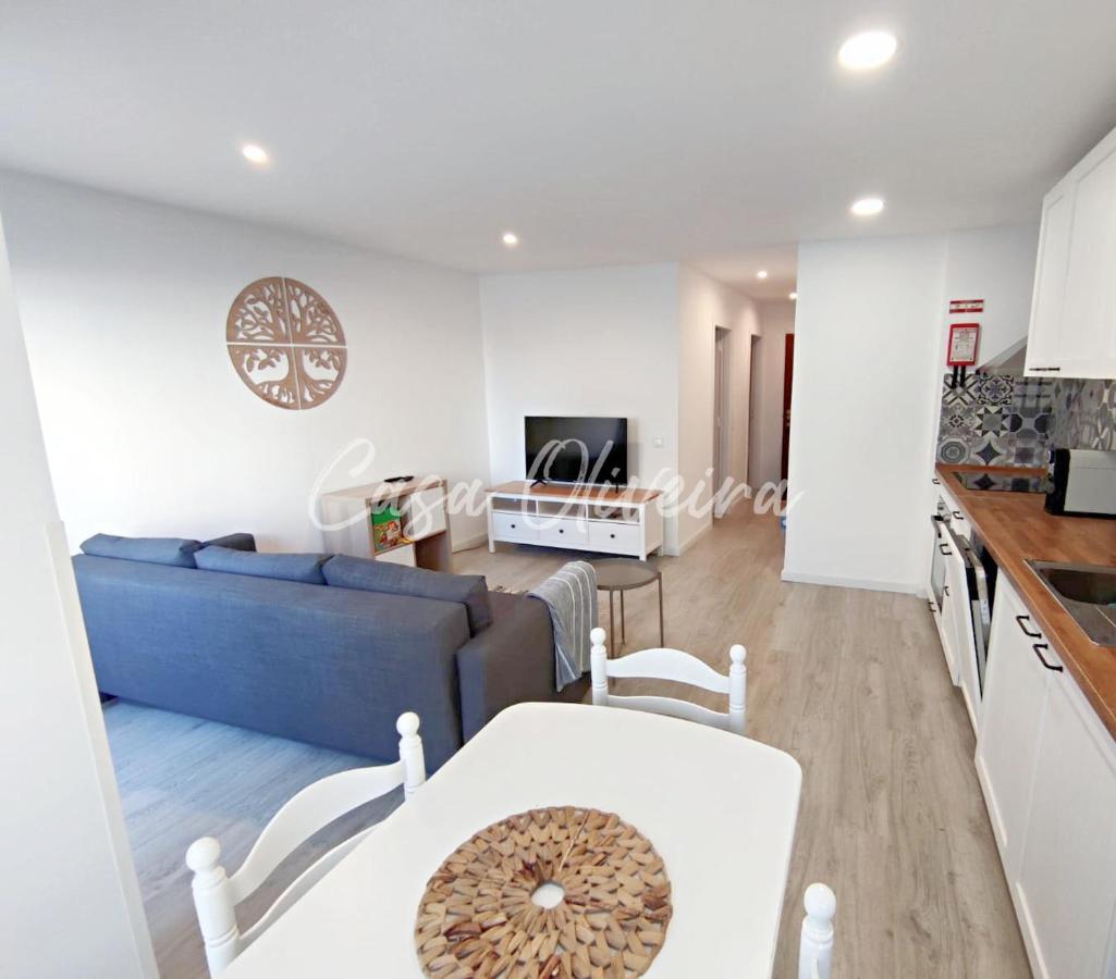 Casa Oliveira - Sunny 2-Bed Retreat Steps From The Beach Armação de Pêra 外观 照片